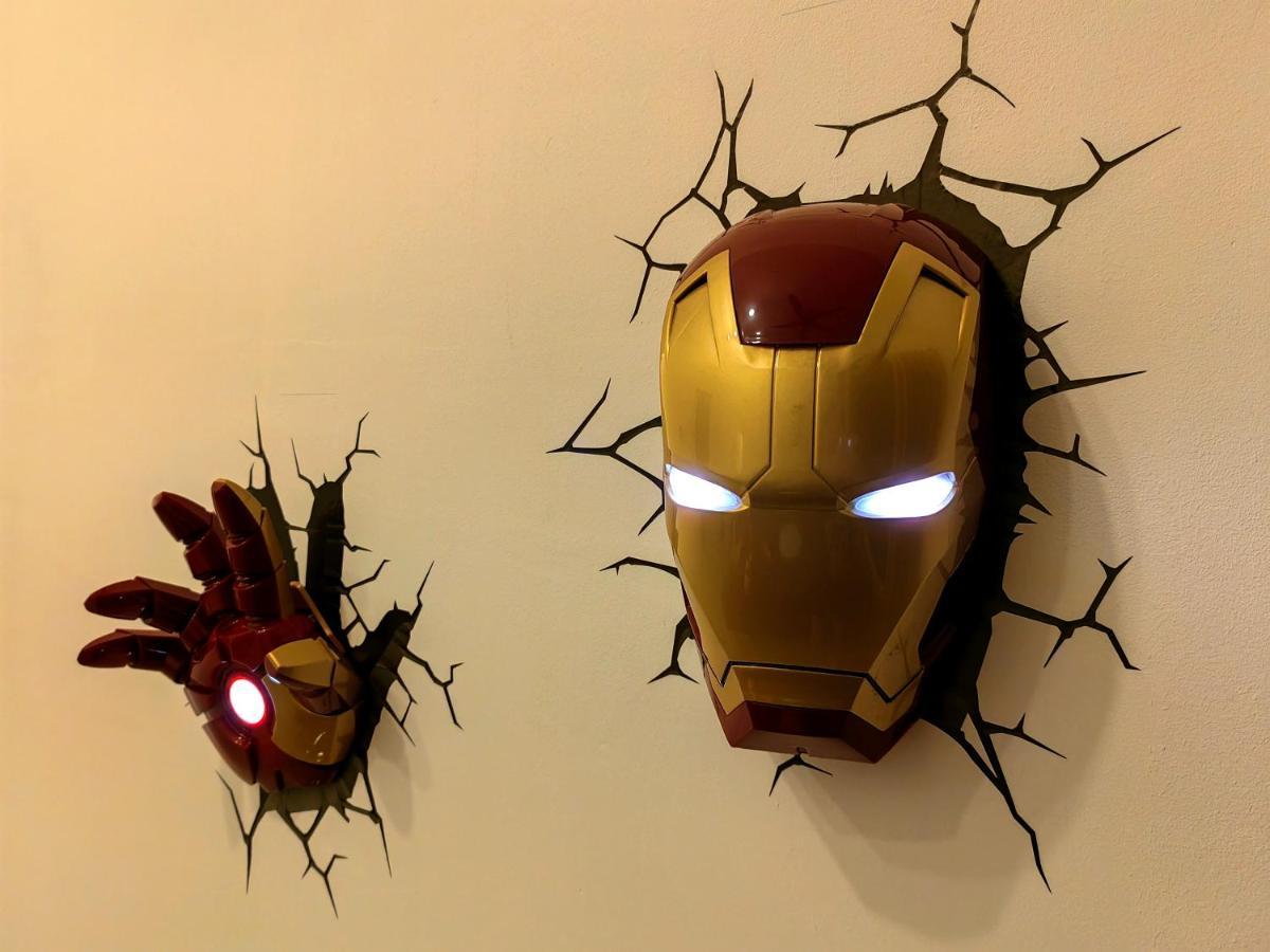 8Scape Residences Batman Vs Ironman@Lsy Home & Leisure 新山 外观 照片