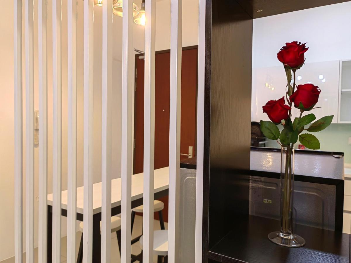 8Scape Residences Batman Vs Ironman@Lsy Home & Leisure 新山 外观 照片