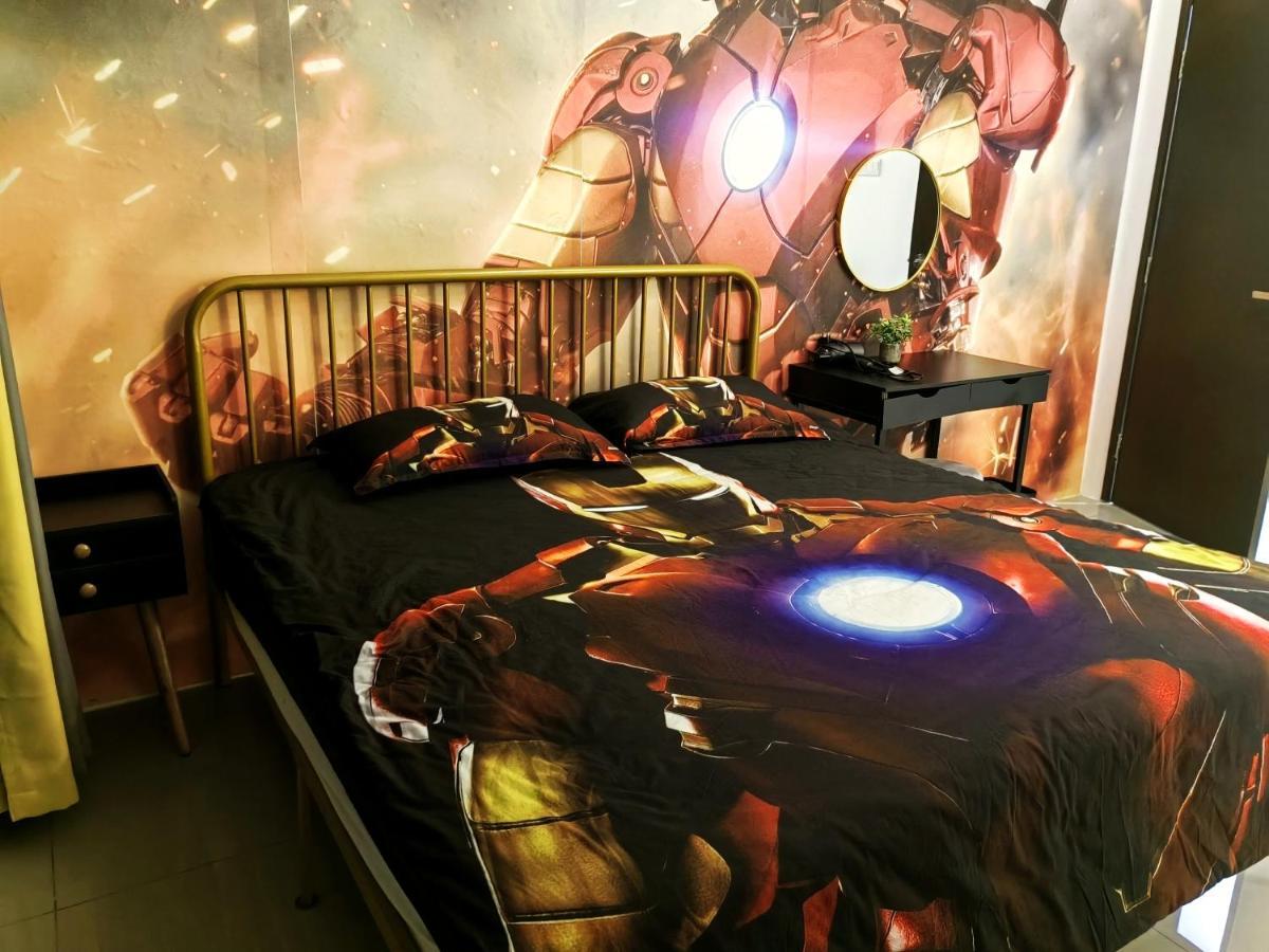 8Scape Residences Batman Vs Ironman@Lsy Home & Leisure 新山 外观 照片
